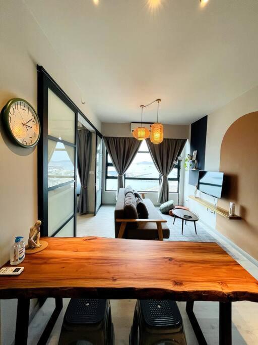 Jesselton Quay - Suite 1 By Staycation Suites Kk Kota Kinabalu Luaran gambar